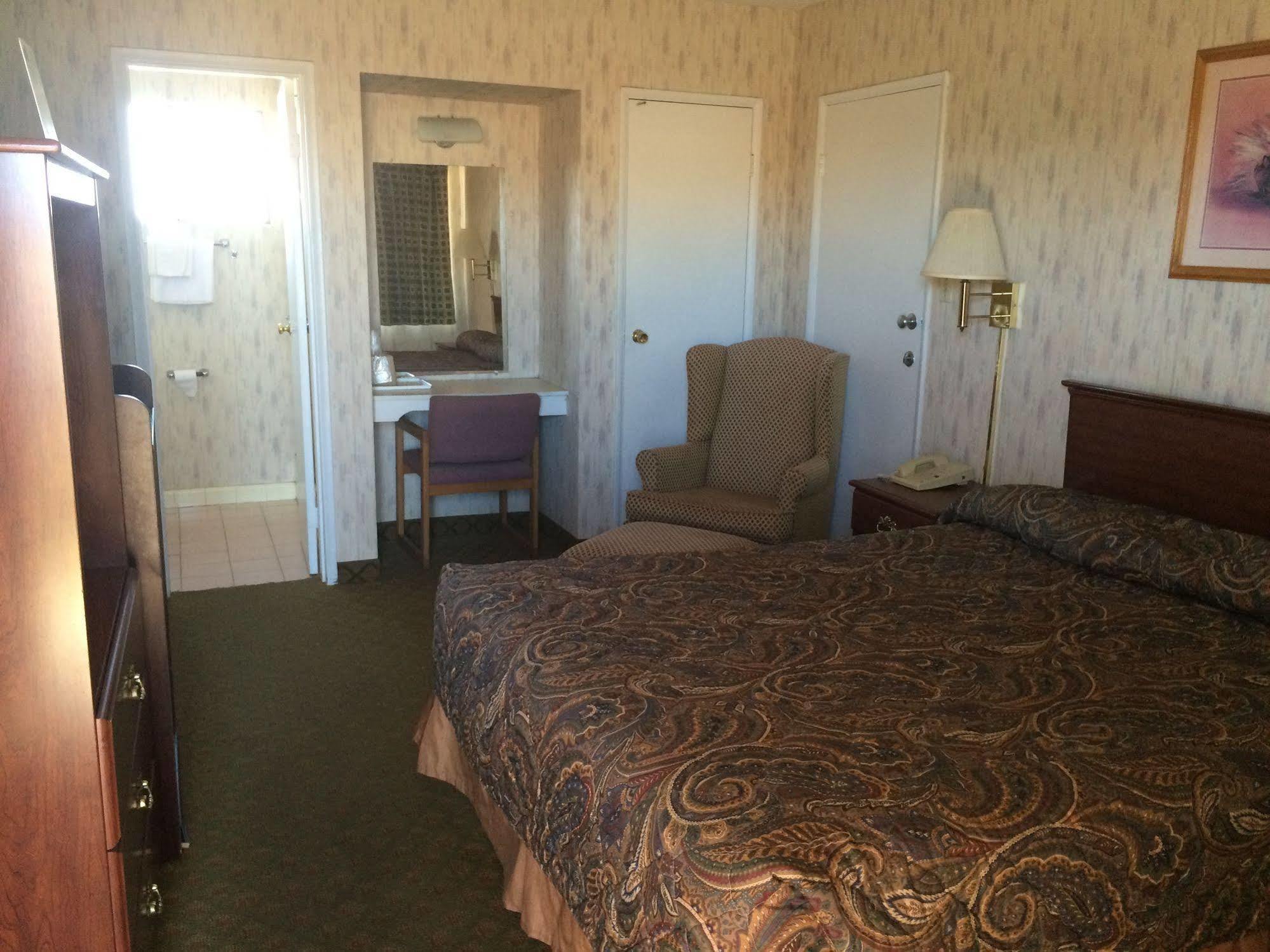 Almara Inn Tucumcari Exterior photo